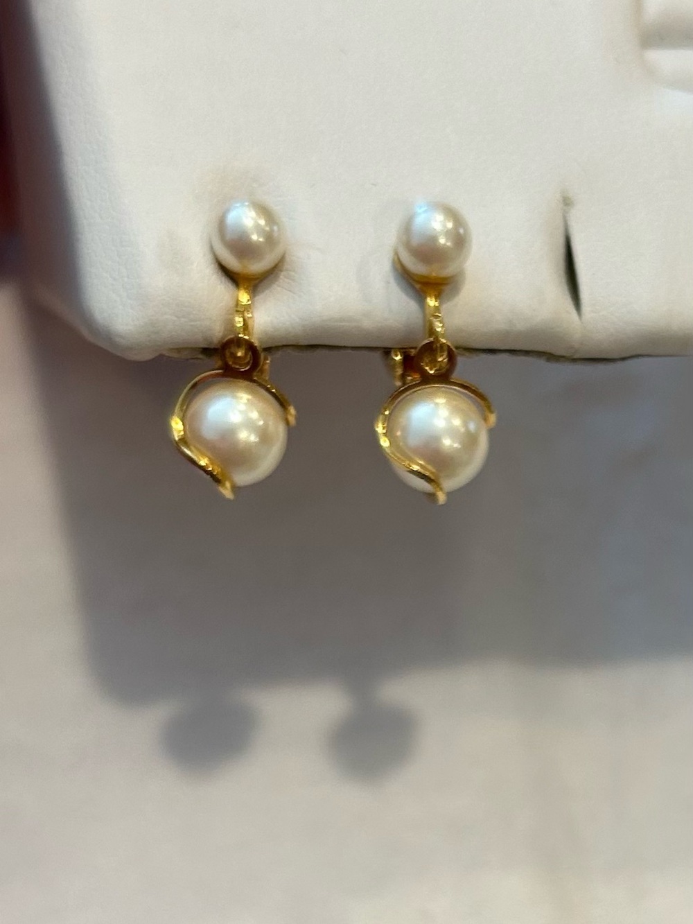 Vintage Goldtone Clip Pearl Drop Earrings - White Pearls